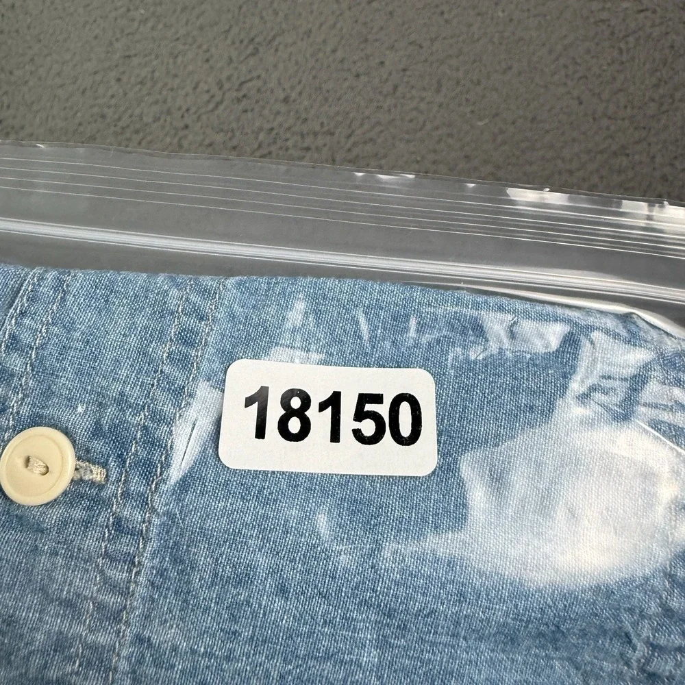 Levi's Blue Tab Work Shirt Mens Large Japanese Chambray Cat Eye Buttons
